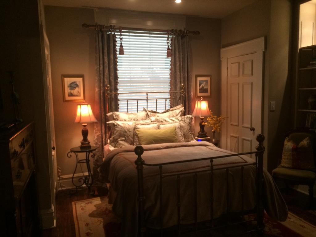 Belle Oaks Inn Gonzales Экстерьер фото