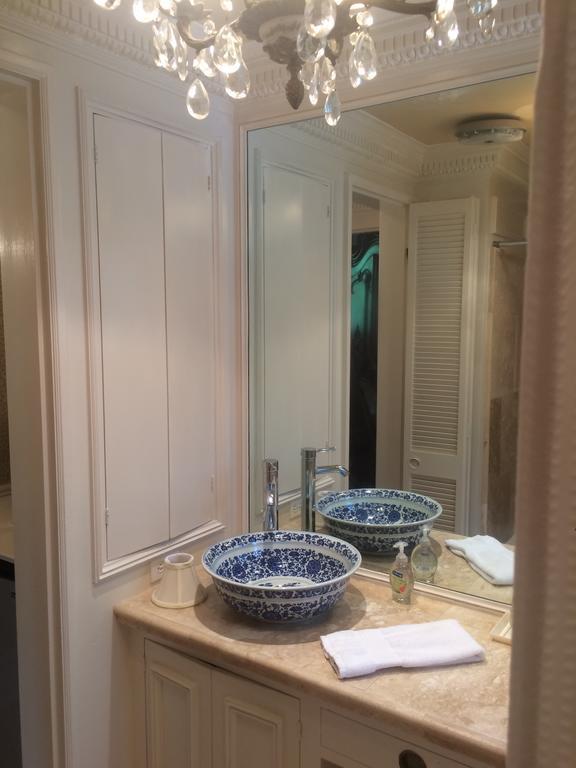 Belle Oaks Inn Gonzales Экстерьер фото